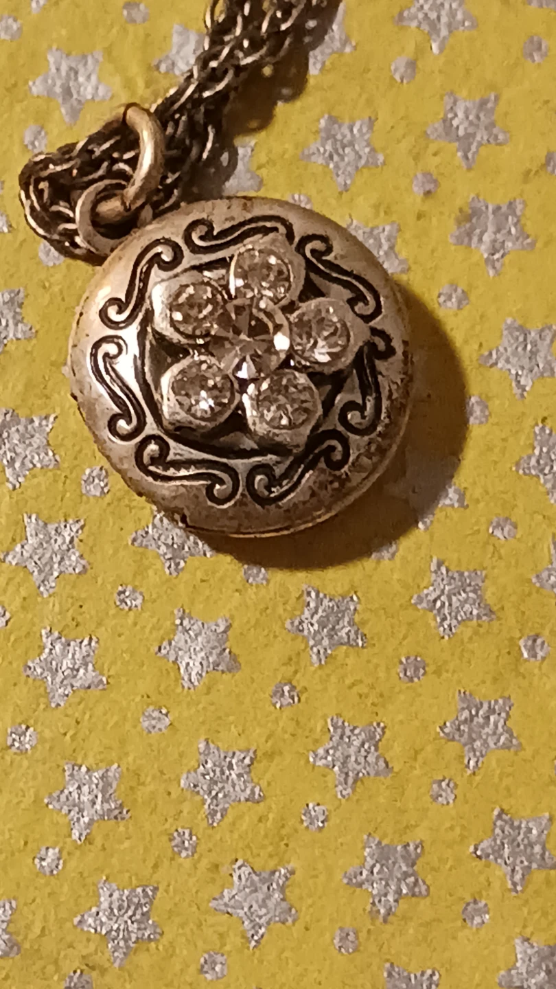 Vintage Floral Locket Necklace with Rhinestones