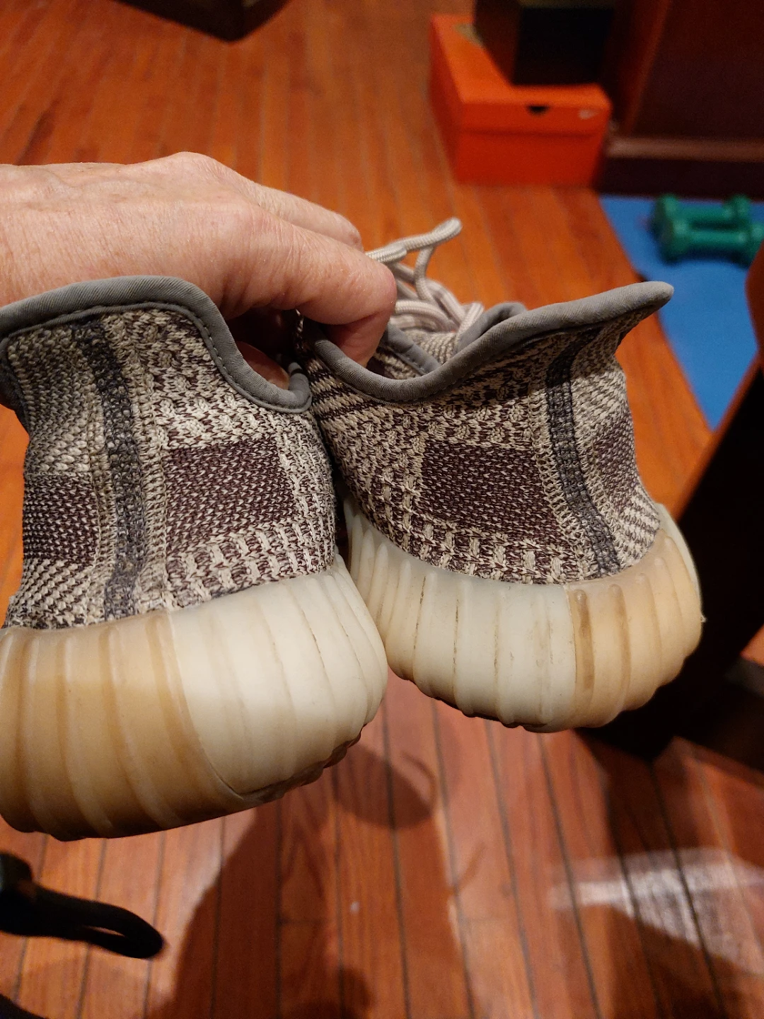 Adidas Yeezy Boost 350 V2 Size 7 US - photo 4