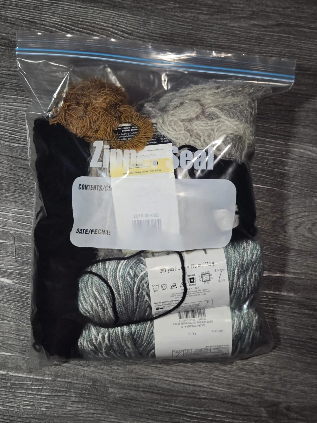 Yarn Lot 🧶 Selling ASAP‼️ - photo 3