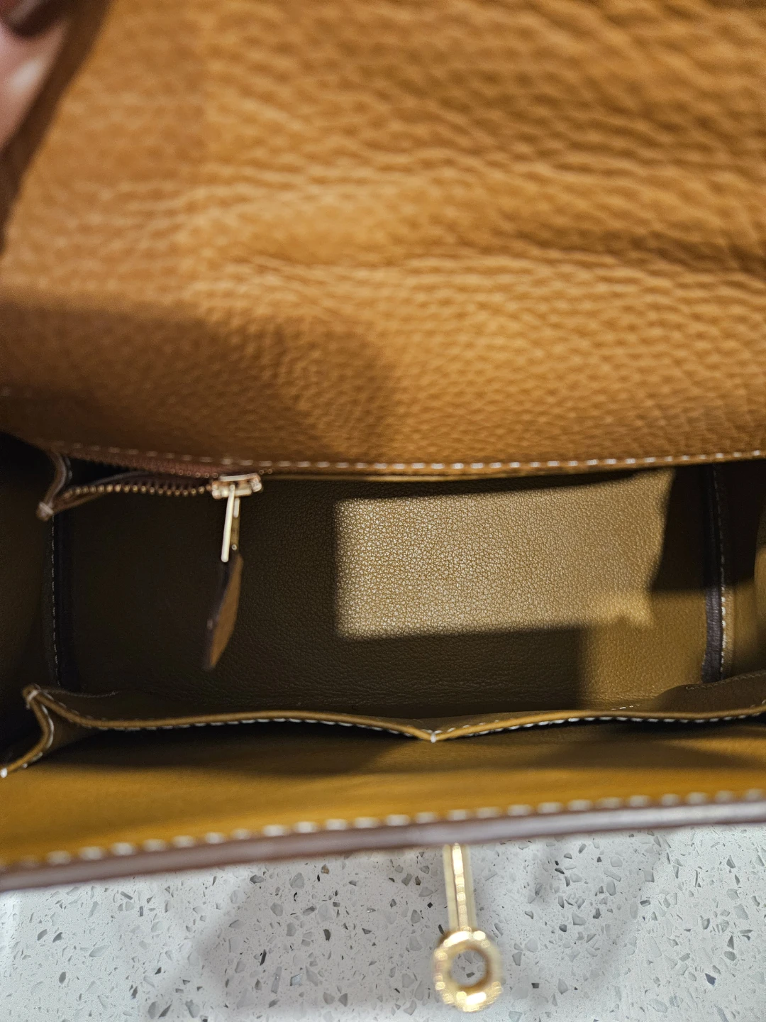 Hermès Kelly Handbag, Brown Leather - photo 5