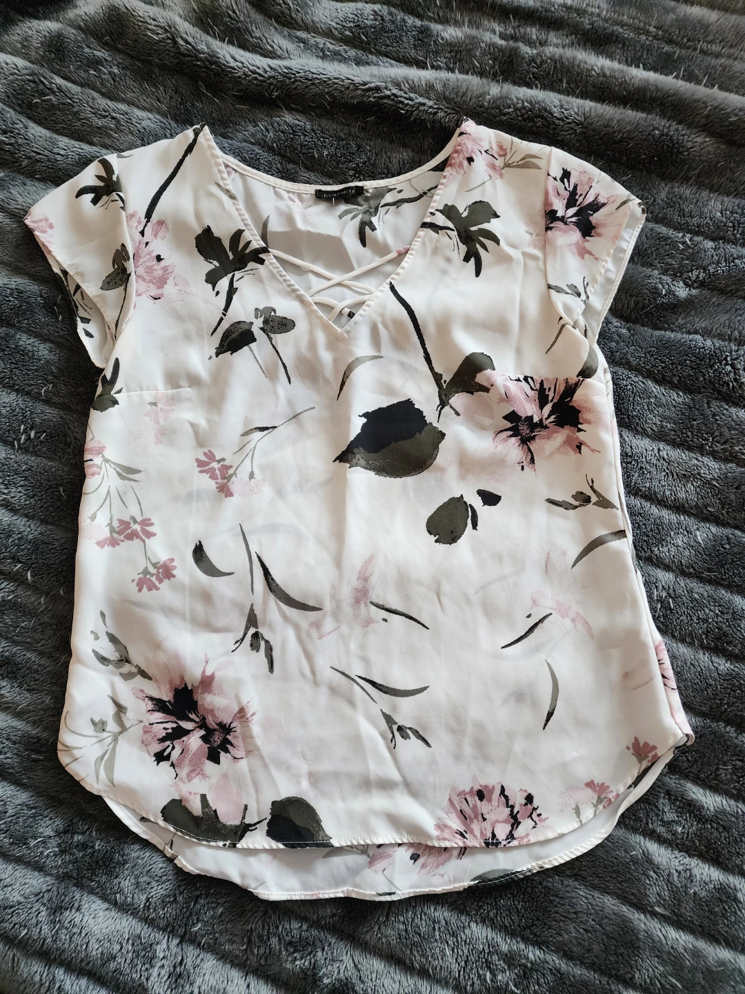 🥕 Dynamite Floral Print Blouse - Size S - photo 2