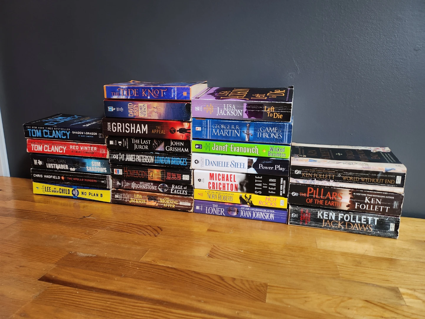 Paperback Used Books (20) - Mixed Lot - photo 2