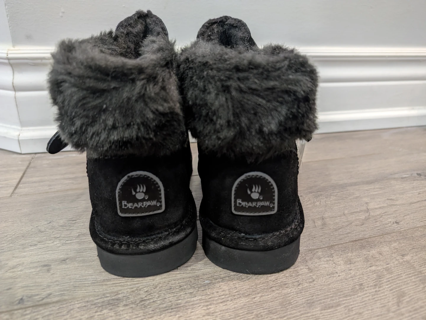 NIB - Women's Bearpaw Koko Black Boots Size 7 - photo 4