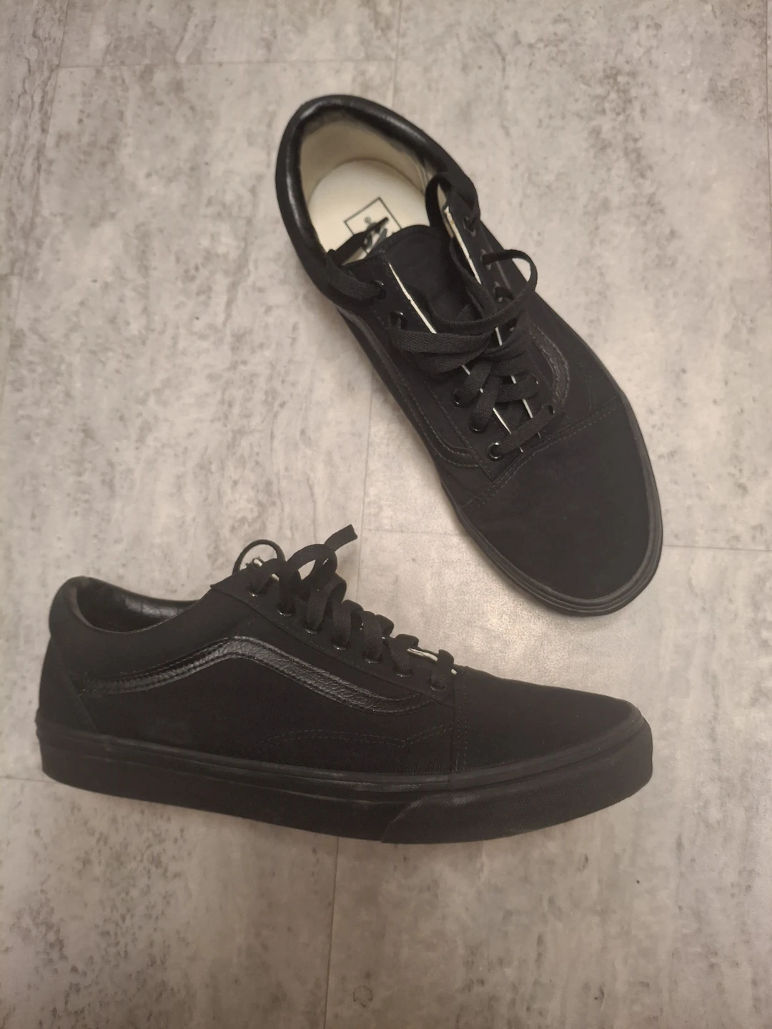 Vans Old Skool classics US 11.5