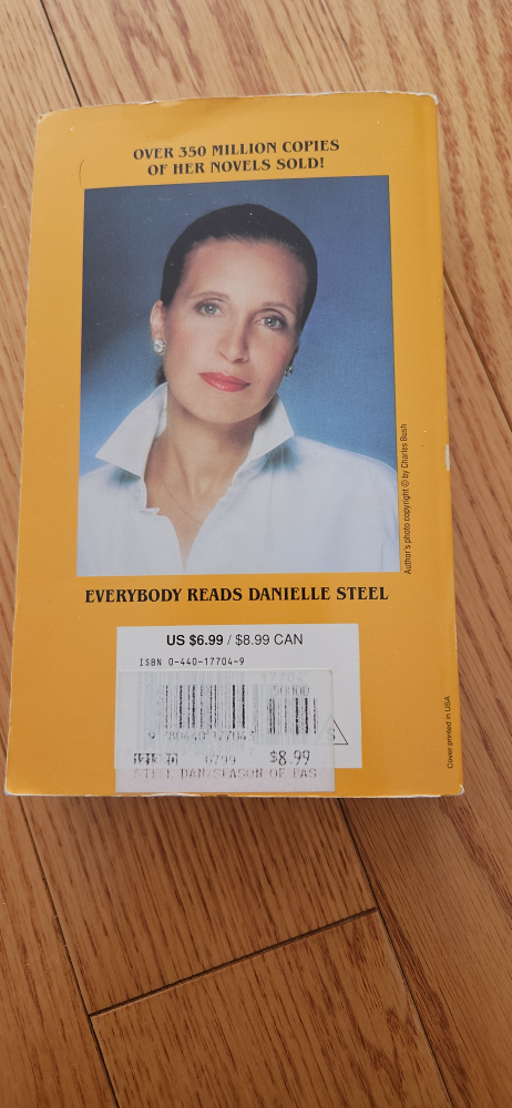 Danielle Steel - Season of Passion - photo 2