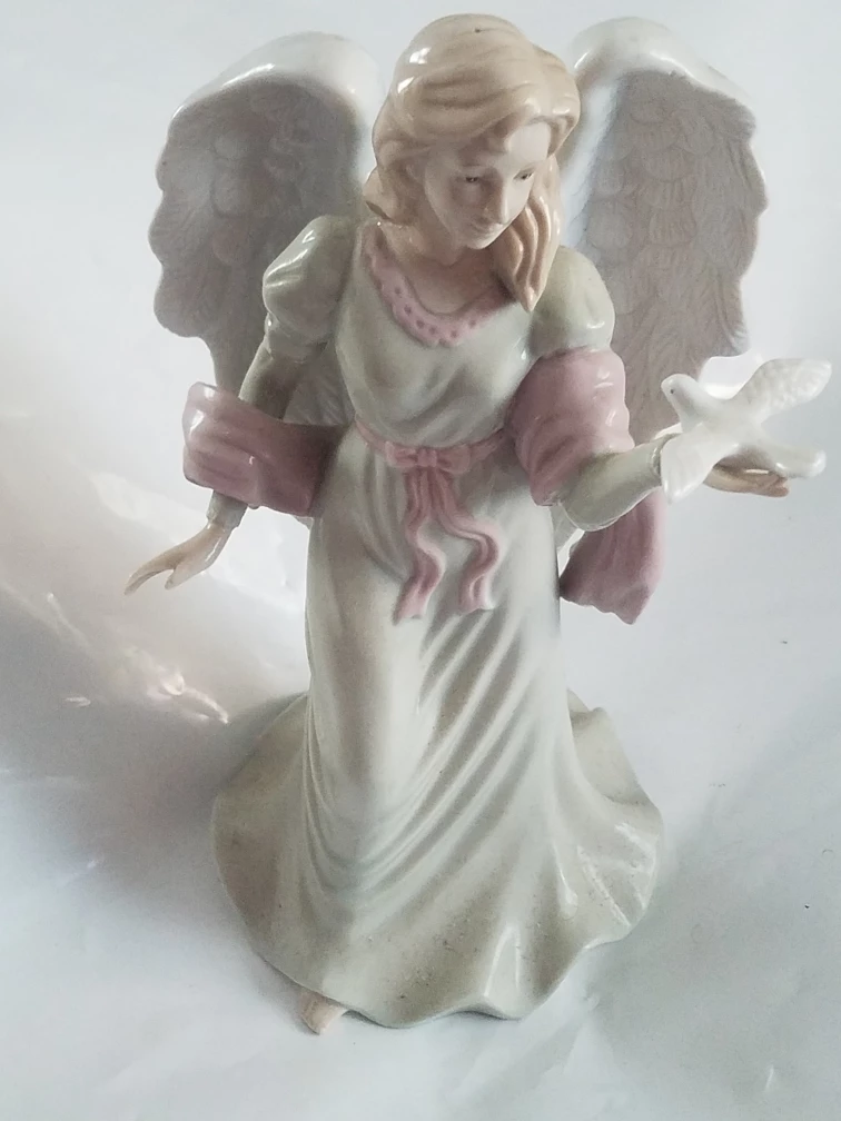 Angel Figurine with Dove - photo 2