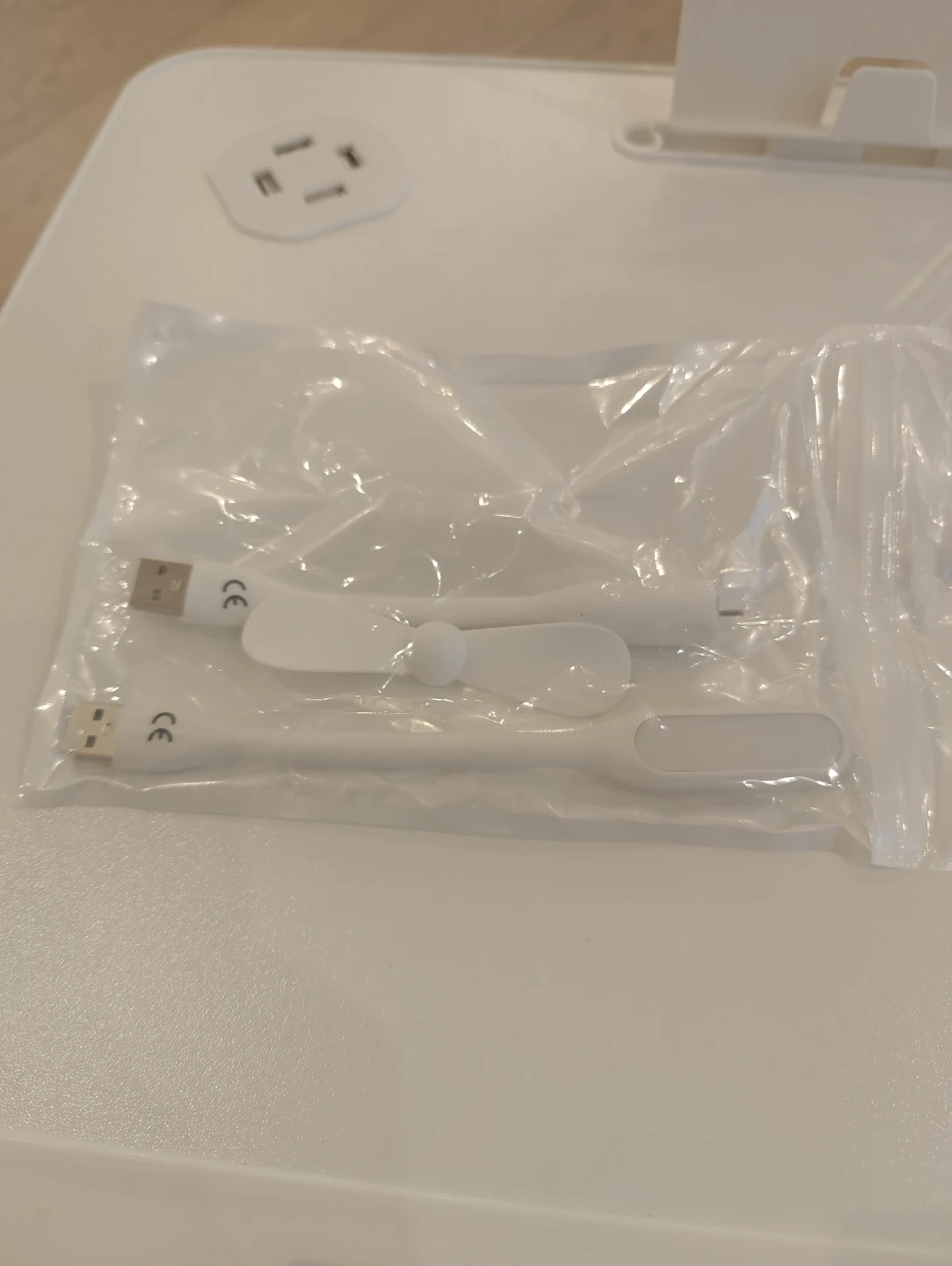 White Folding Lap Desk with USB Fan and Light - photo 2