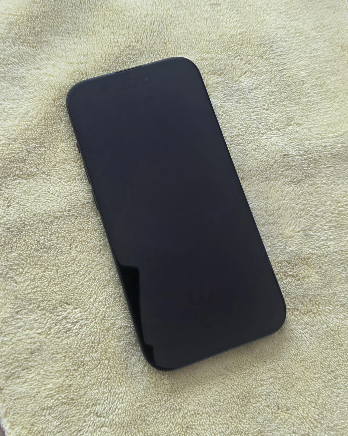 iPhone 15 - Black 128 Gb