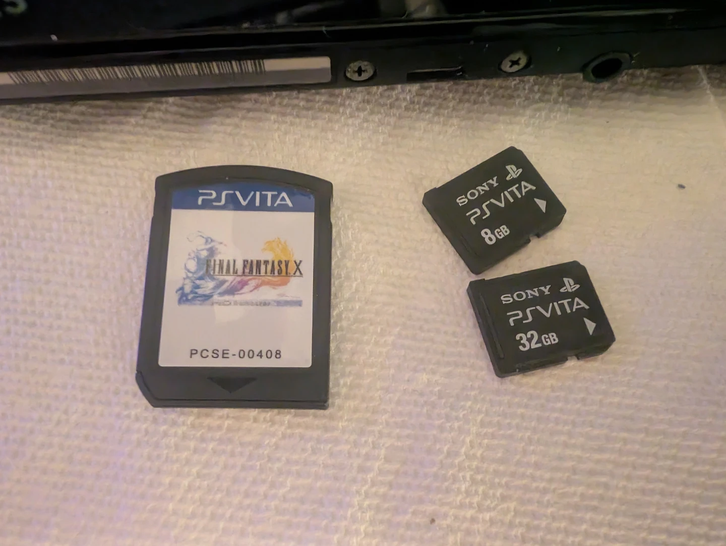 Sony PlayStation Vita Console Bundle with Final Fantasy X - photo 2