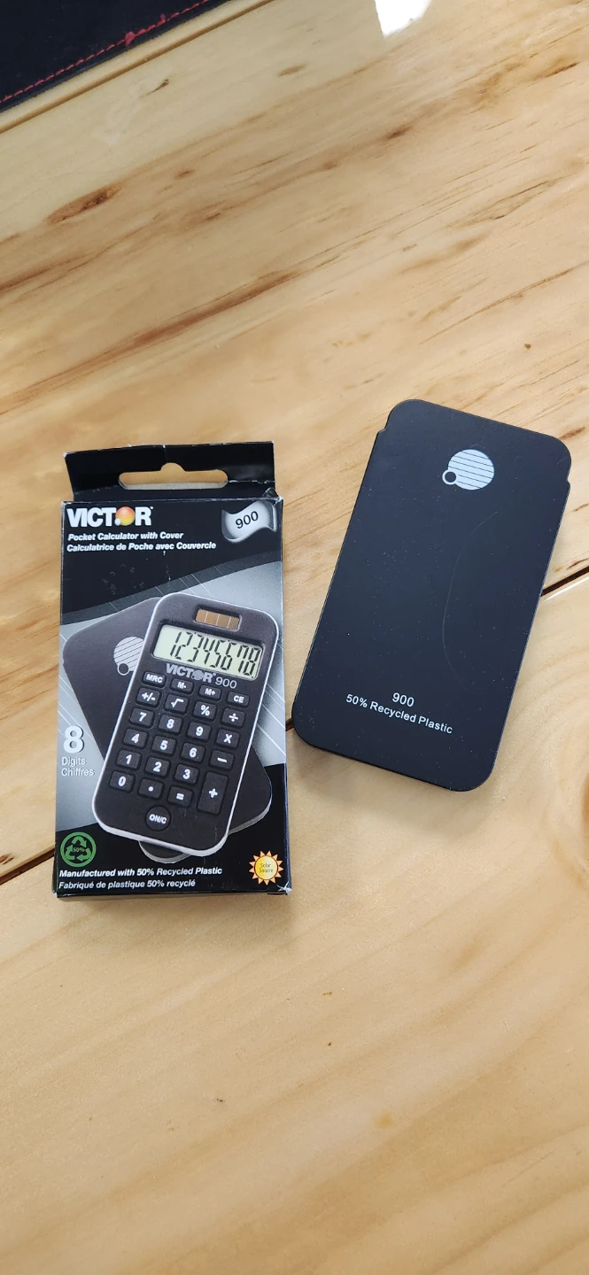 Victor 900 Pocket Calculator with Cover