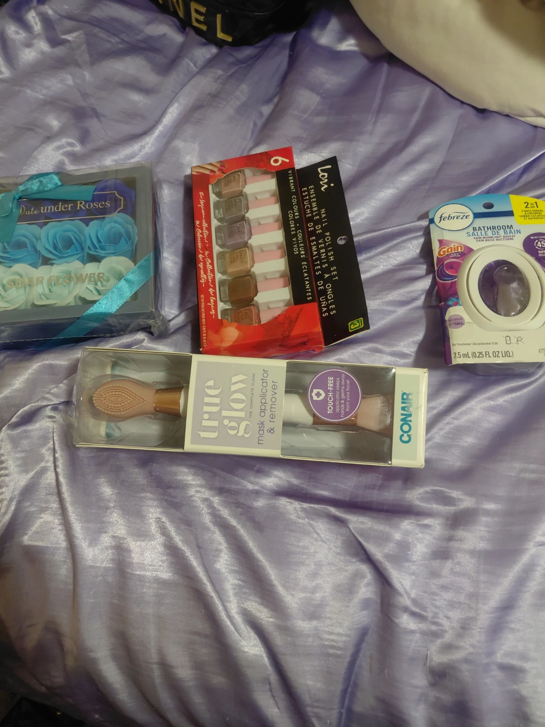 Conair True Glow Mask Applicator & Remover