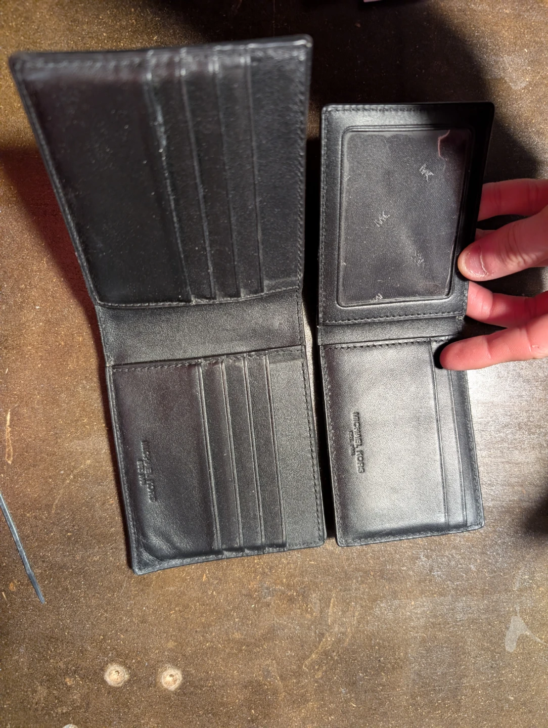 Michael Kors MK Monogram Bifold Wallet - photo 2