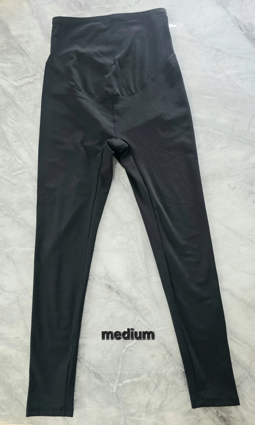 Medium Black Maternity Leggings