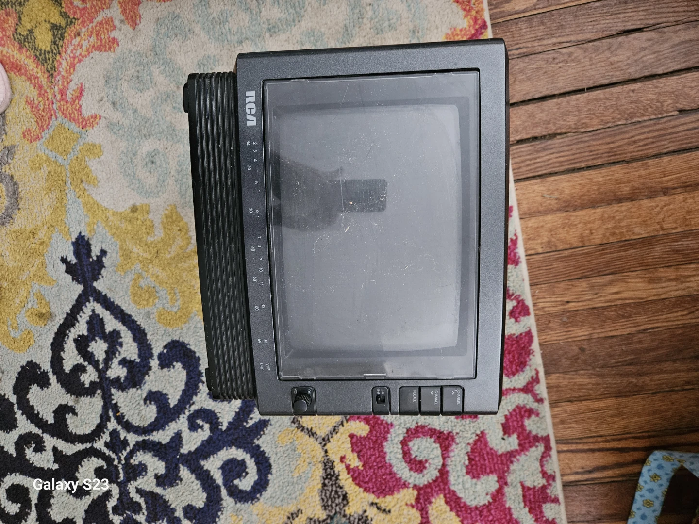 RCA CTC134B Television - photo 2