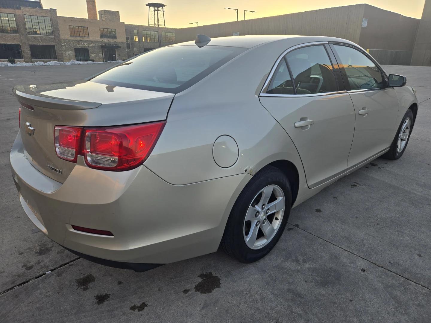 **2013 CHEVY MALIBU** GREAT RUNNER - photo 3