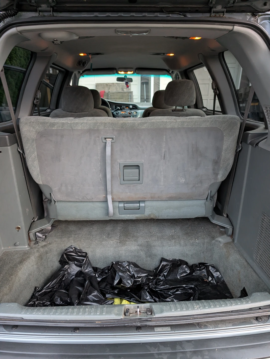 Looking for a Car Trade for my Honda Odyssey 2001 - photo 4