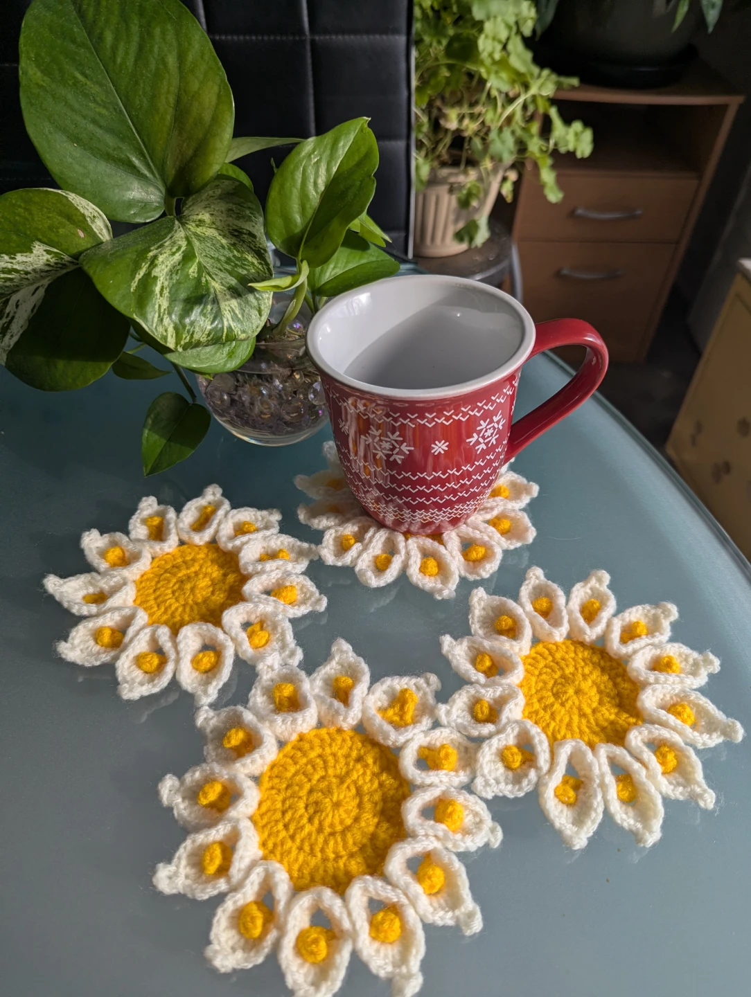 Handmade Crochet Daisy Coasters (Set of 4) - photo 5