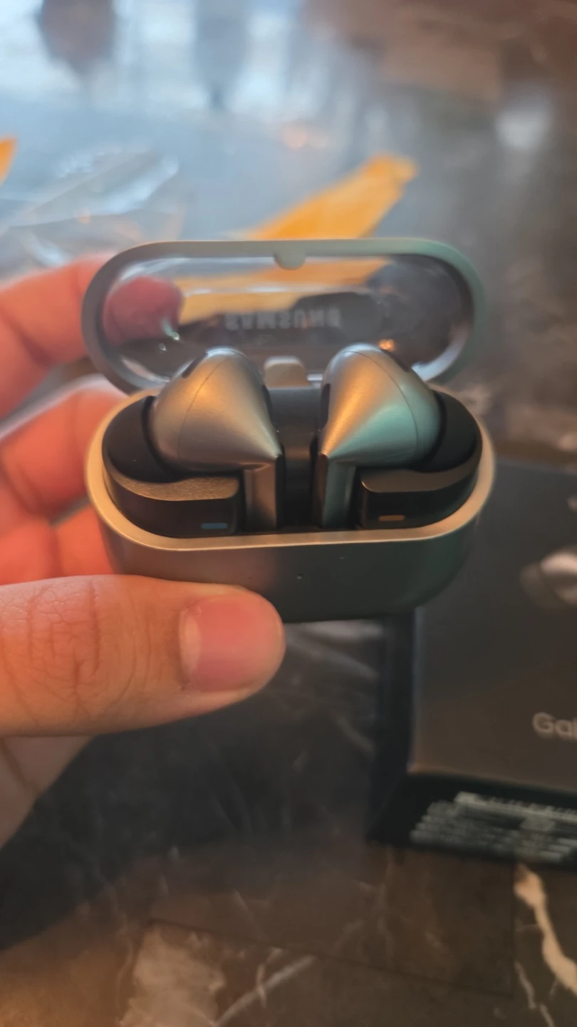 Samsung Galaxy Buds3 Pro - photo 3