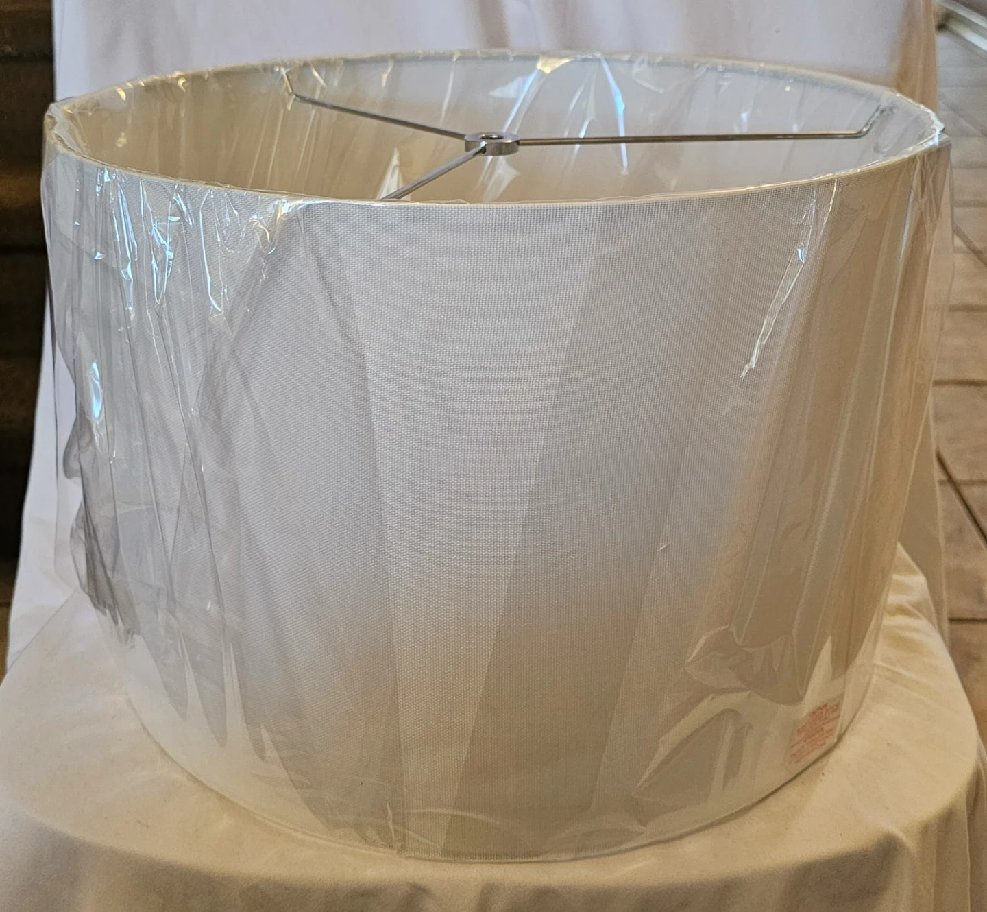 White Round Lampshade - photo 3