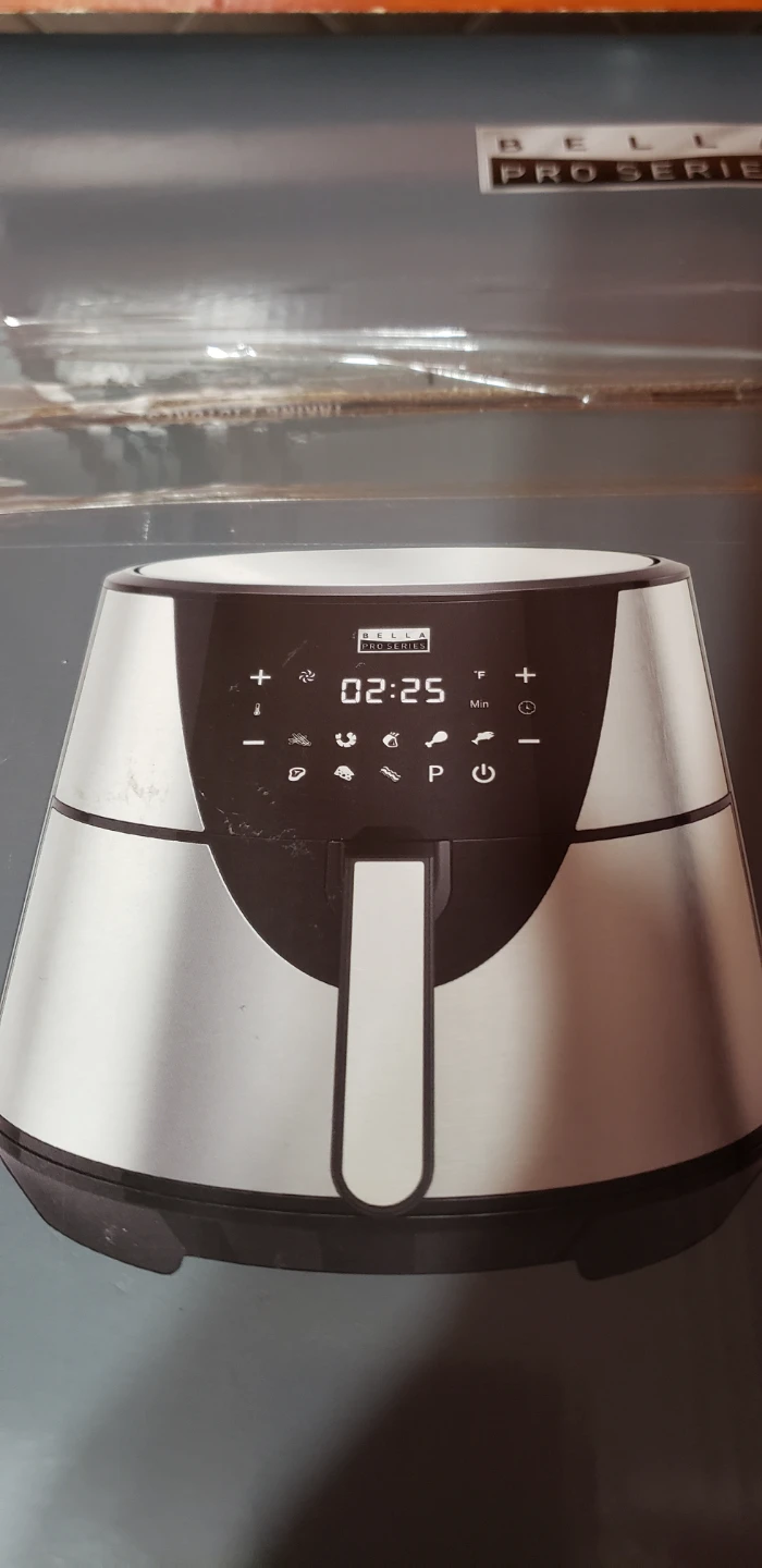 Bella Pro Series 8QT Touchscreen Air Fryer - New in Box! - photo 2