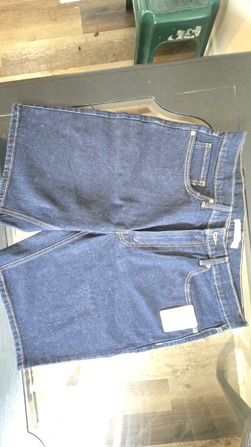 Levi Strauss Signature Straight-Fit Denim Shorts - Size W34 - photo 4