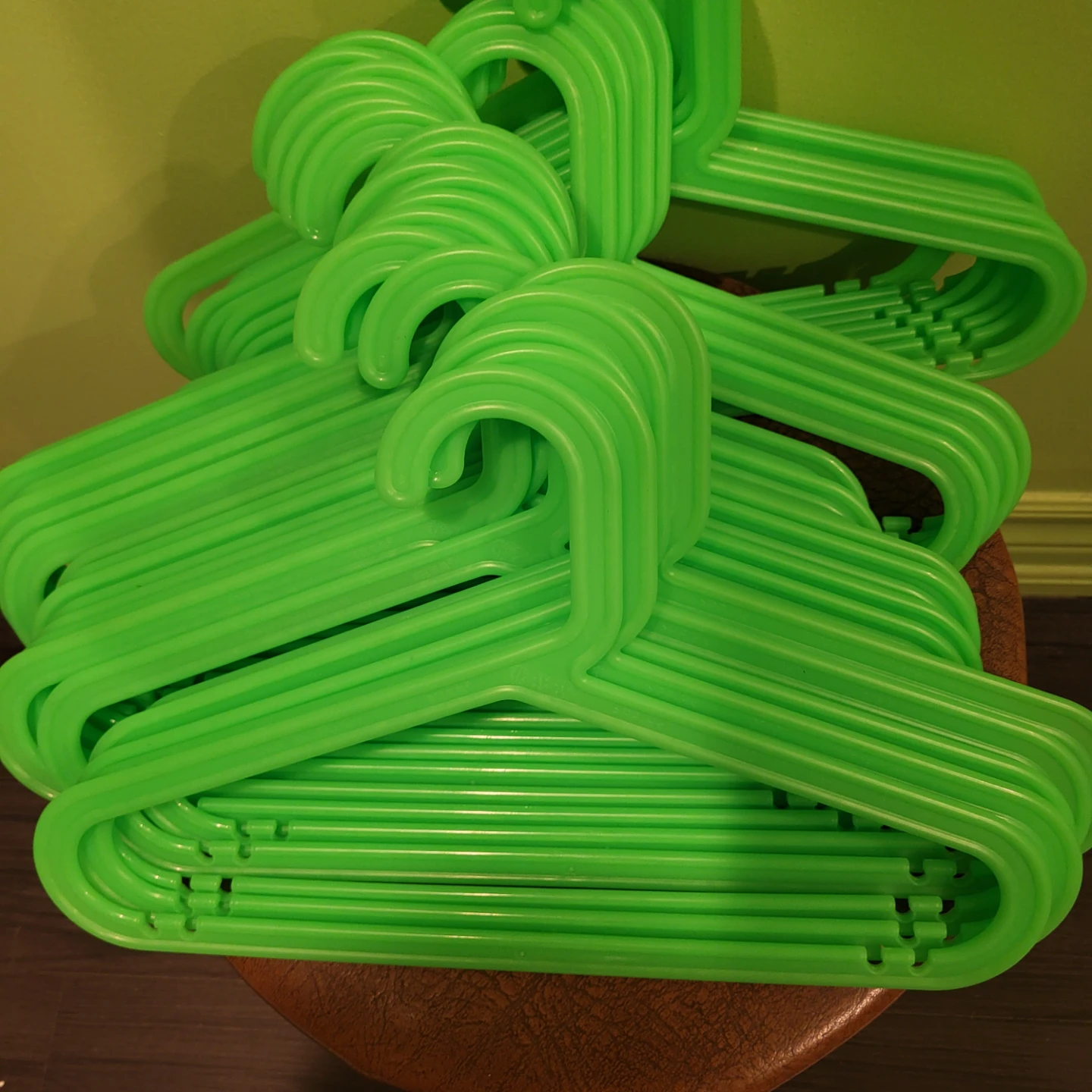 Green Plastic Kids Hangers - Set of 31 - photo 4