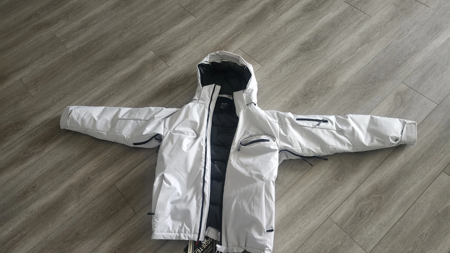 Arc'teryx Gore-Tex White Jacket