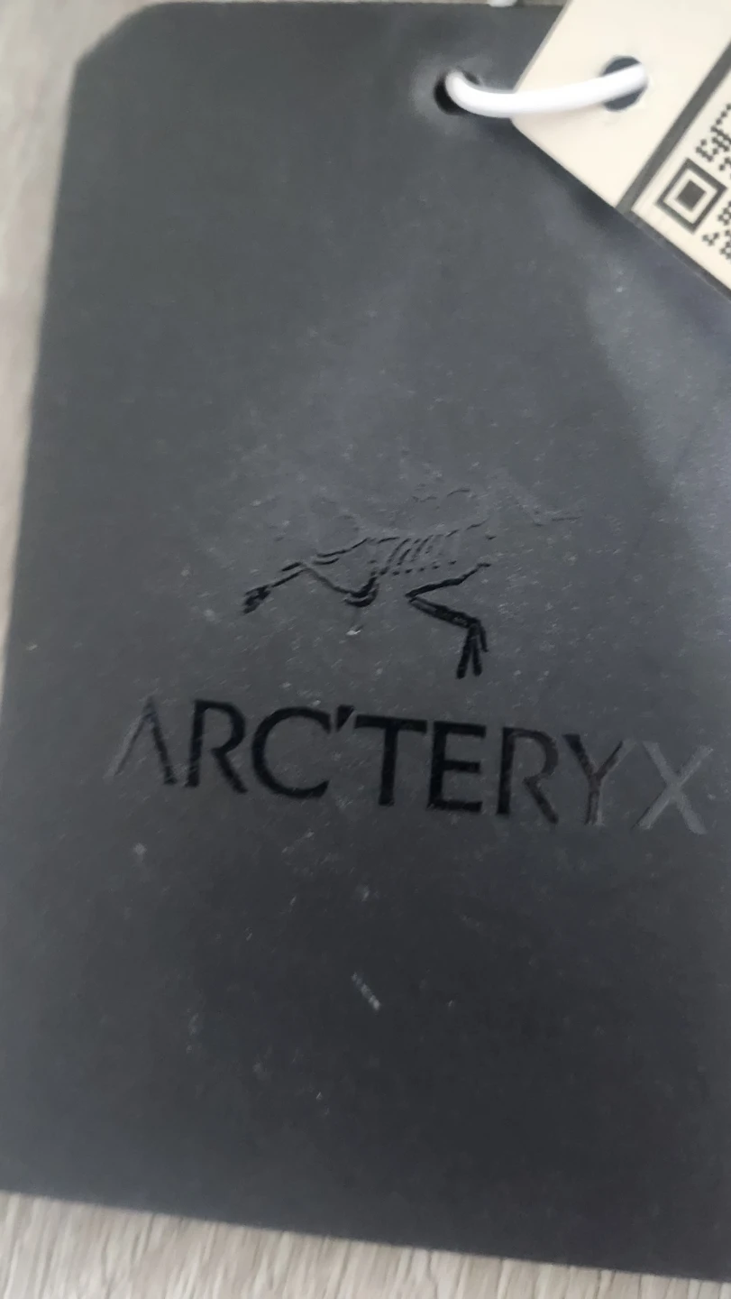 Arc'teryx Gore-Tex White Jacket - photo 3