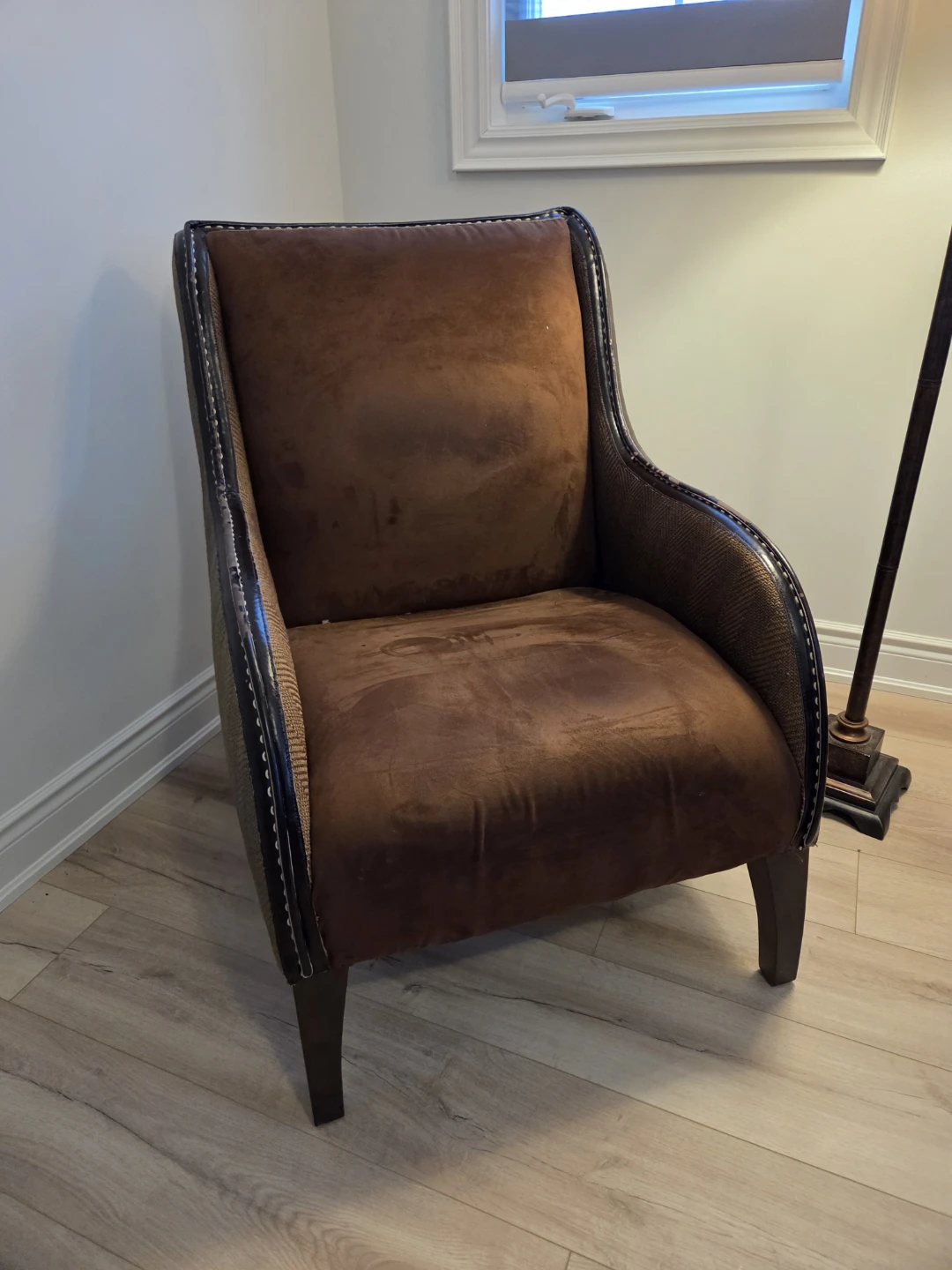 Brown Accent Armchair