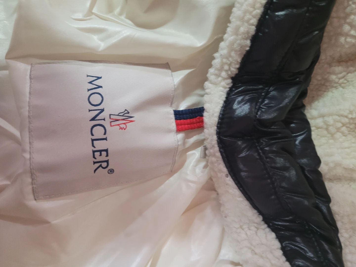 Moncler Padded Down Jacket - photo 4