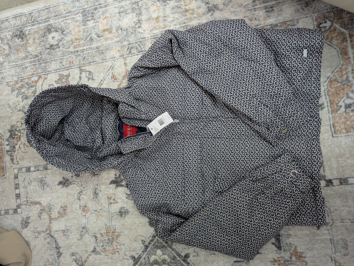NEW Guess Puffer Jacket