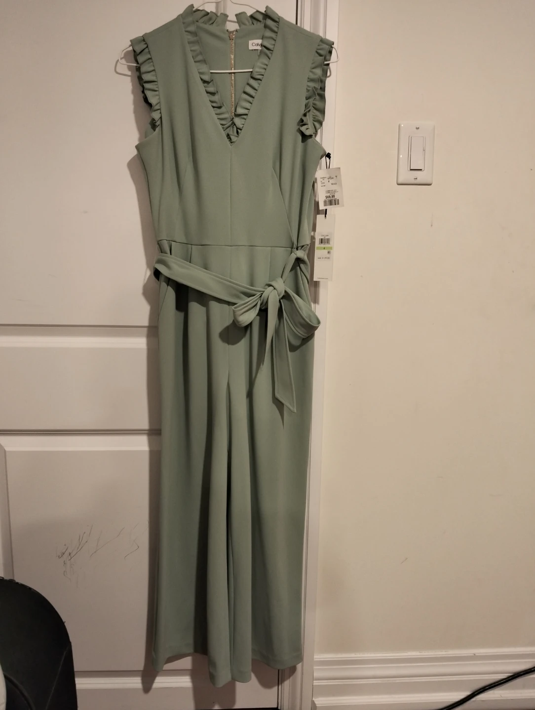 Calvin Klein Women's Sage Green Ruffle Detail Jumpsuit Size 4 - photo 2