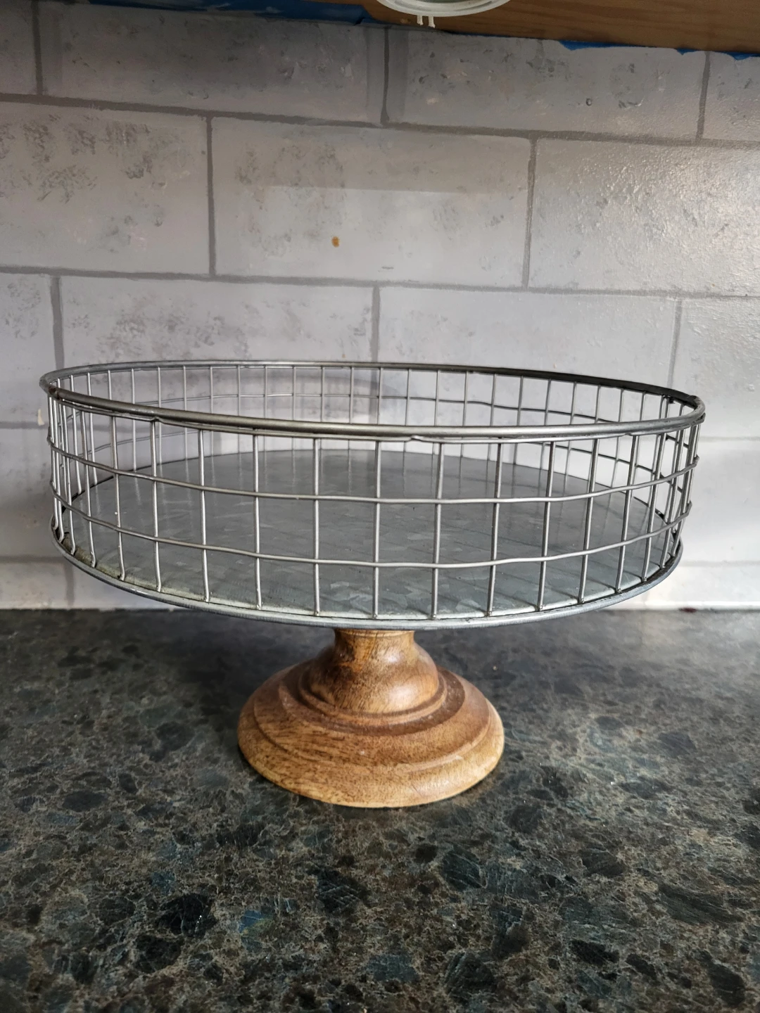 Metal & Wood Kitchen Fruit Basket