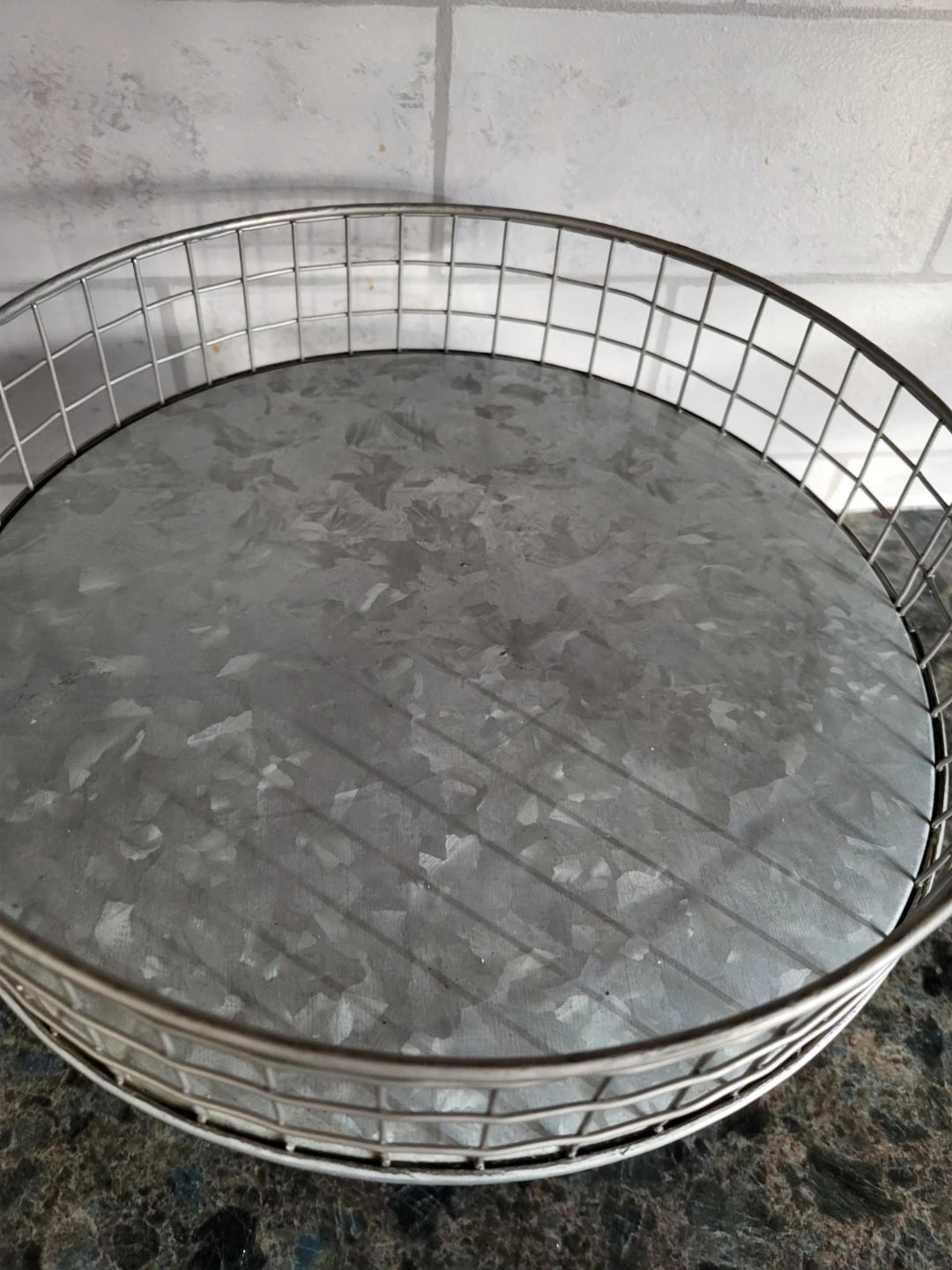 Metal & Wood Kitchen Fruit Basket - photo 2