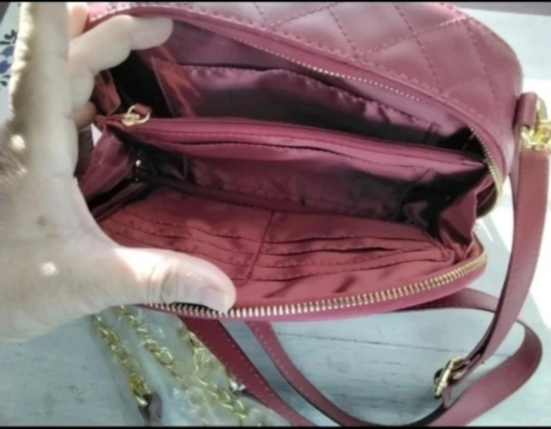 NEW! JOY &  IMAN BURGUNDY LEATHER CROSSBODY BAG - photo 4