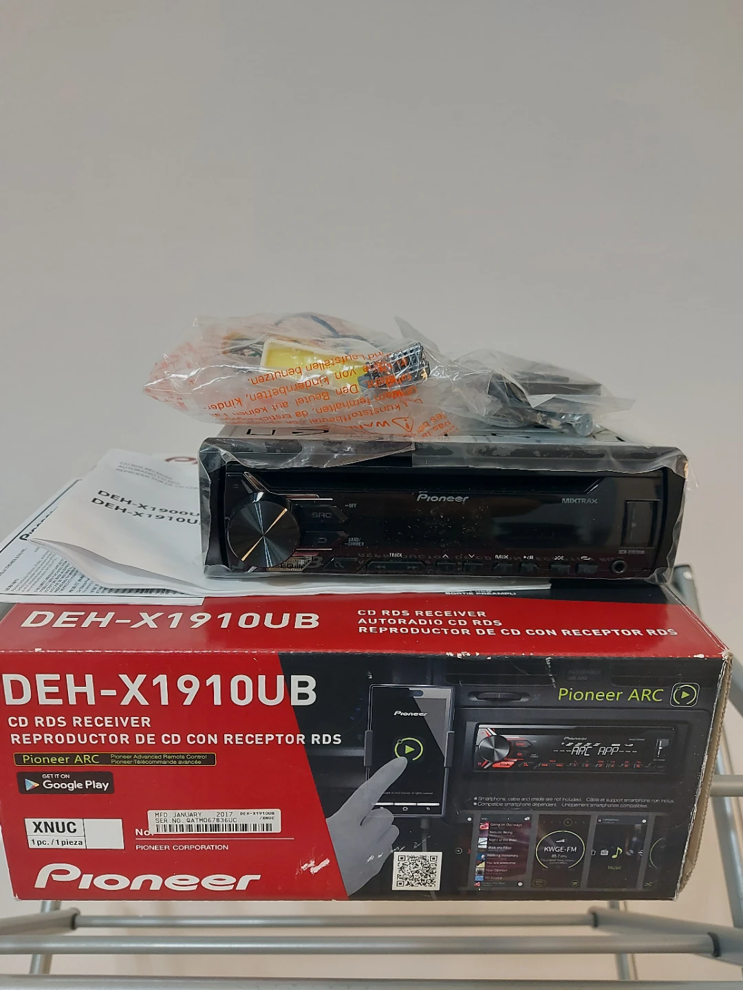 Pioneer FH-X1910UB CD RDS Receiver - photo 3
