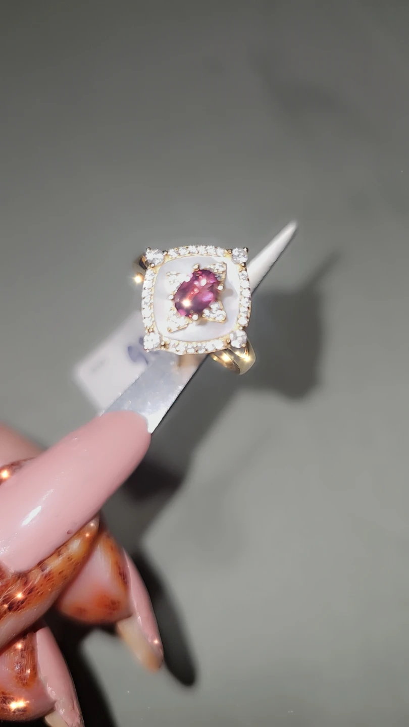 S925 gold ring with garnet gem and Mother of pearl - photo 3