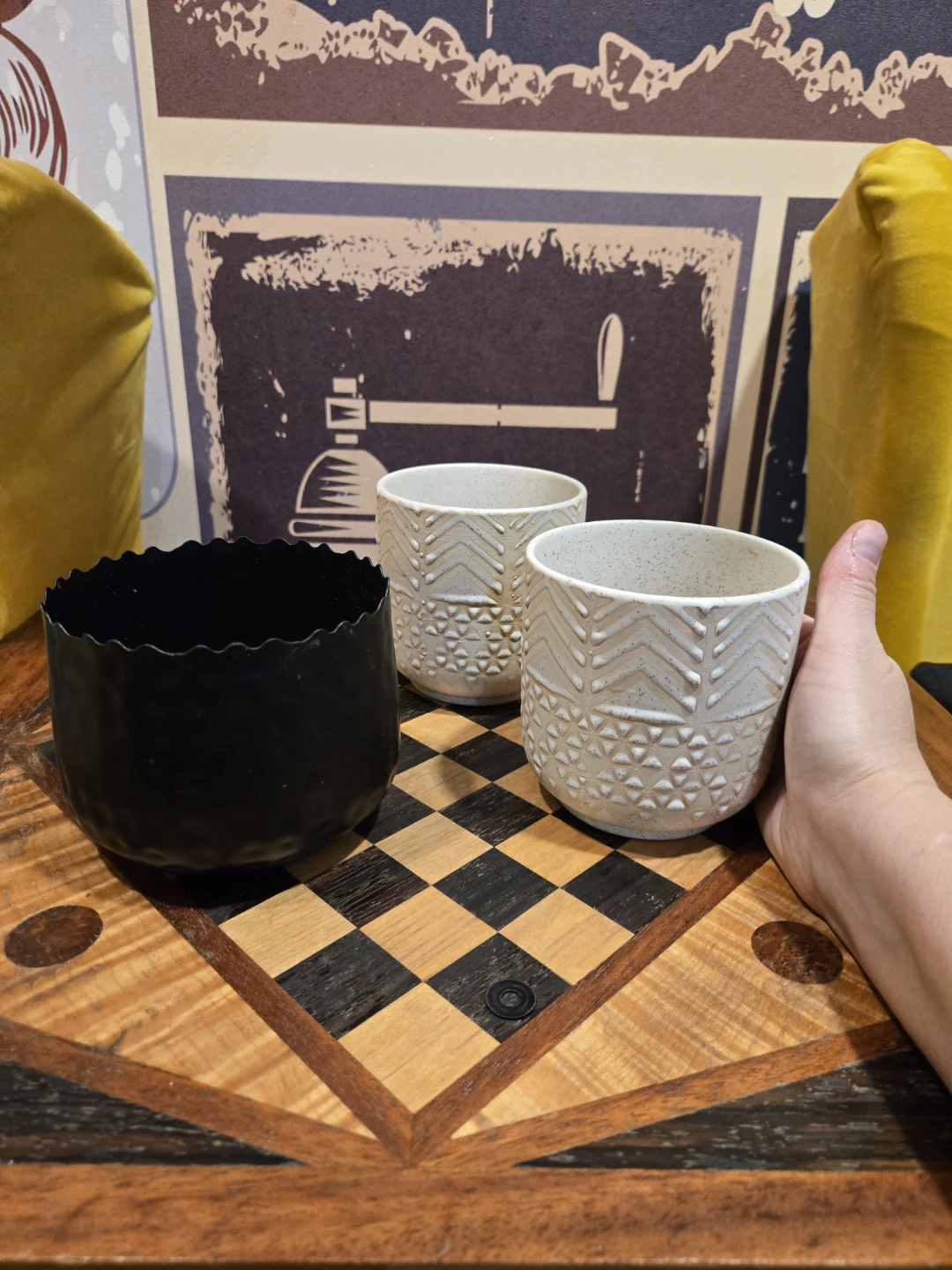 Flower planters lot - photo 2