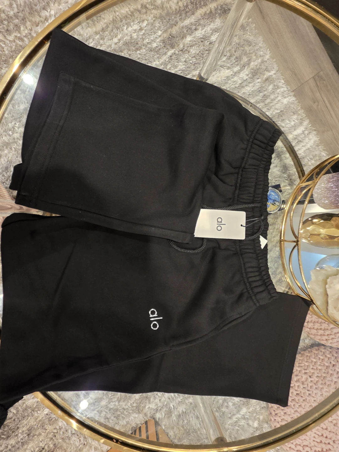 Alo accolade straight leg sweatpants/unisex