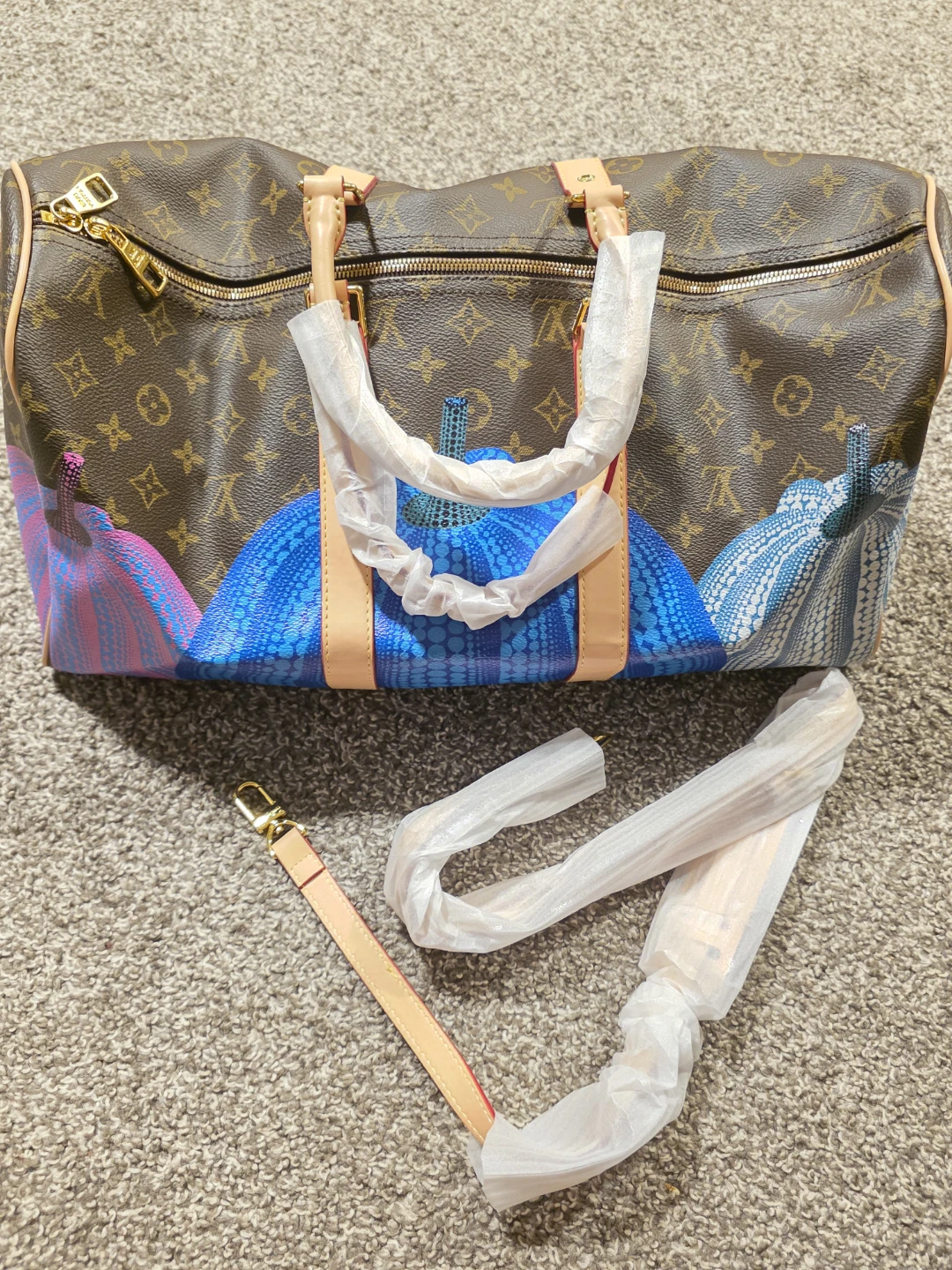 Fashion LV pumpkin luggage bag