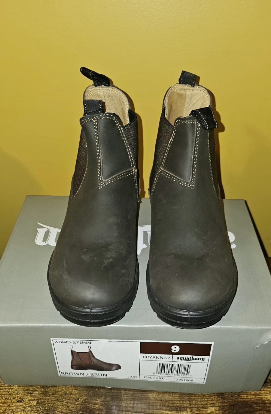 Aquatherm Bryanna2 Brown Women's Boots - Size 9