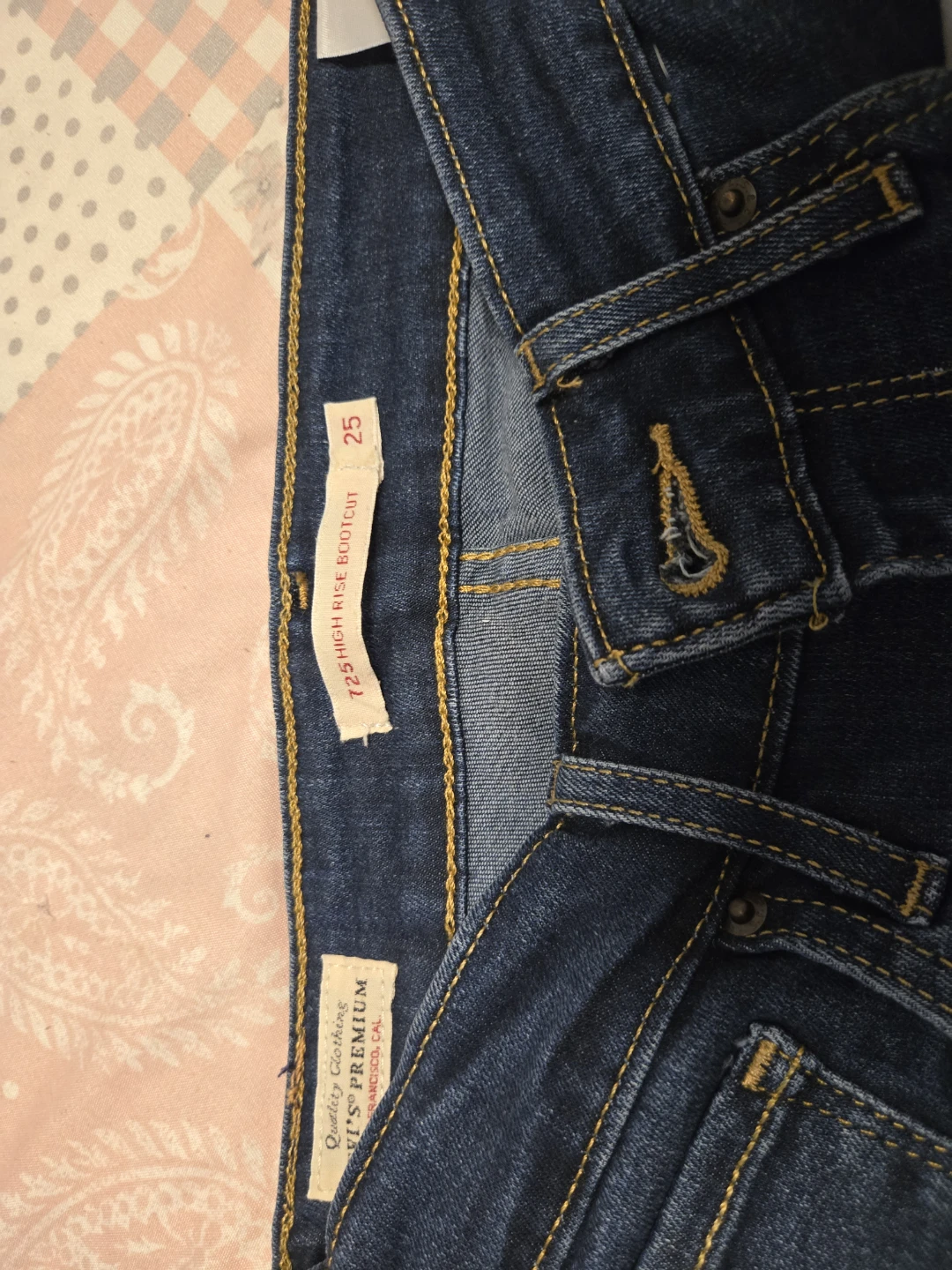 Levi's 725 High Rise Bootcut Jeans Size 25 - photo 2