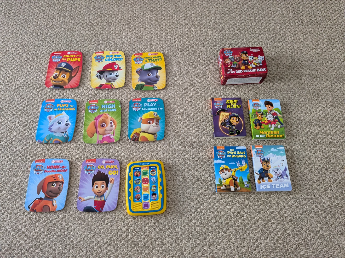 Paw Patrol read with me & red box set