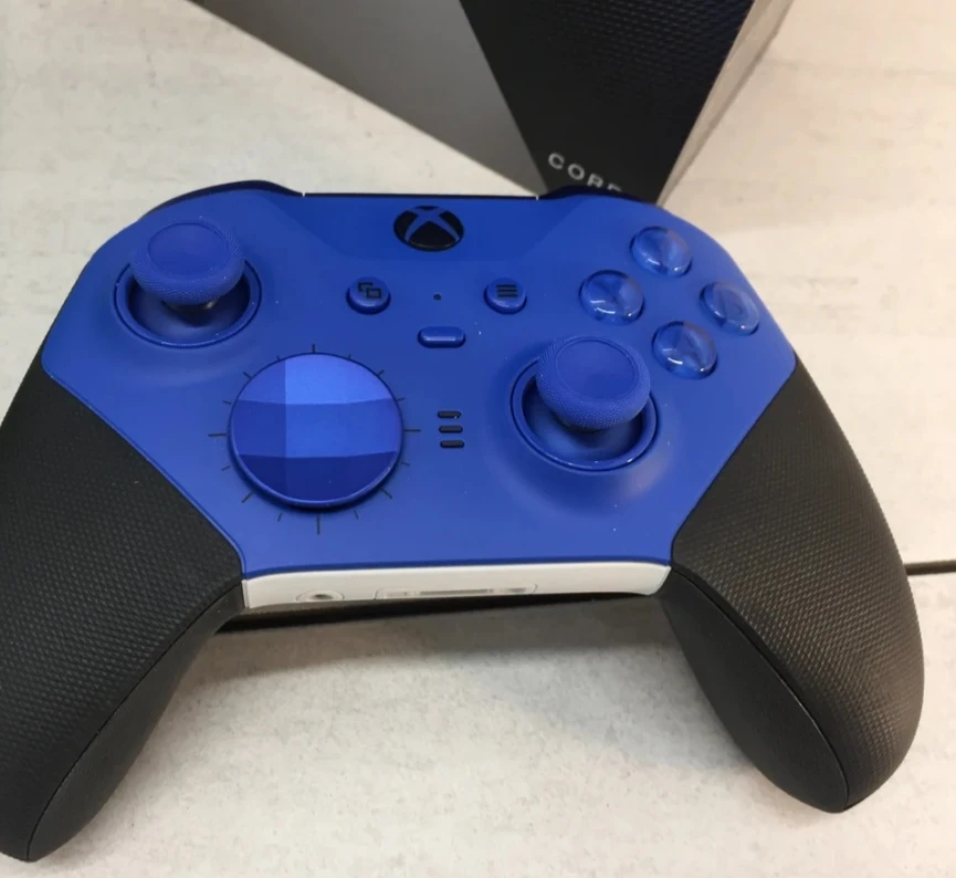 Xbox Elite Series 2 Core Wireless Controller - Blue - photo 2