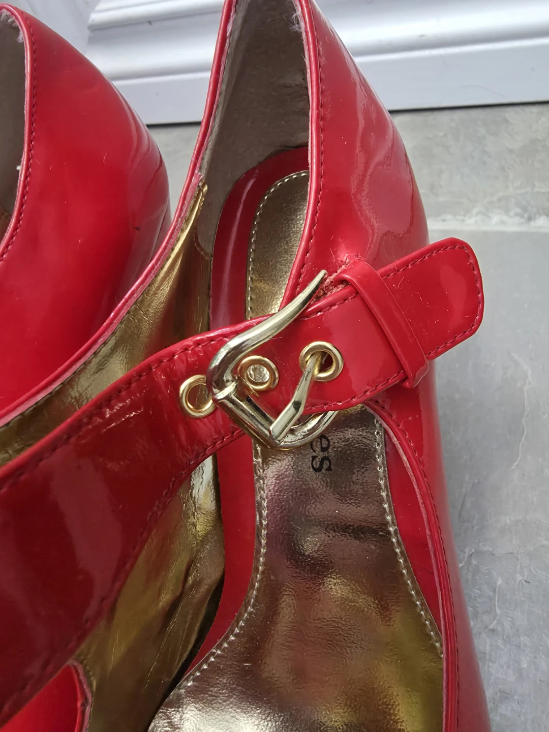 Town Shoes Red Heels - Size 7