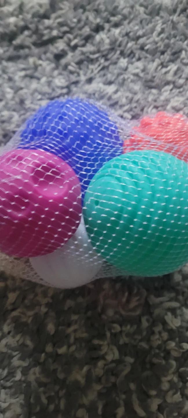 Set of Colourful Plastic Balls🥕