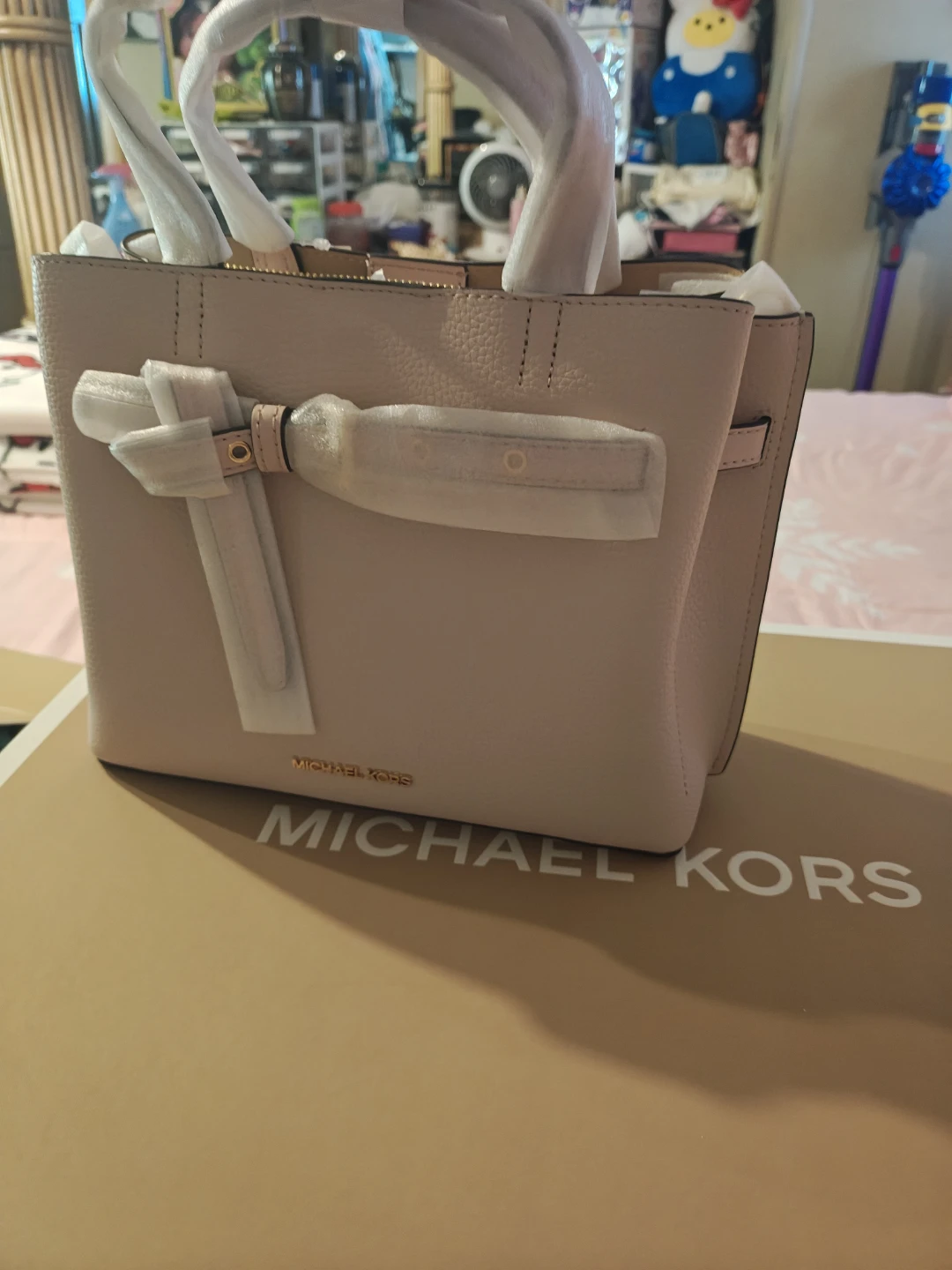 New Michael Kors Small Satchel - photo 4