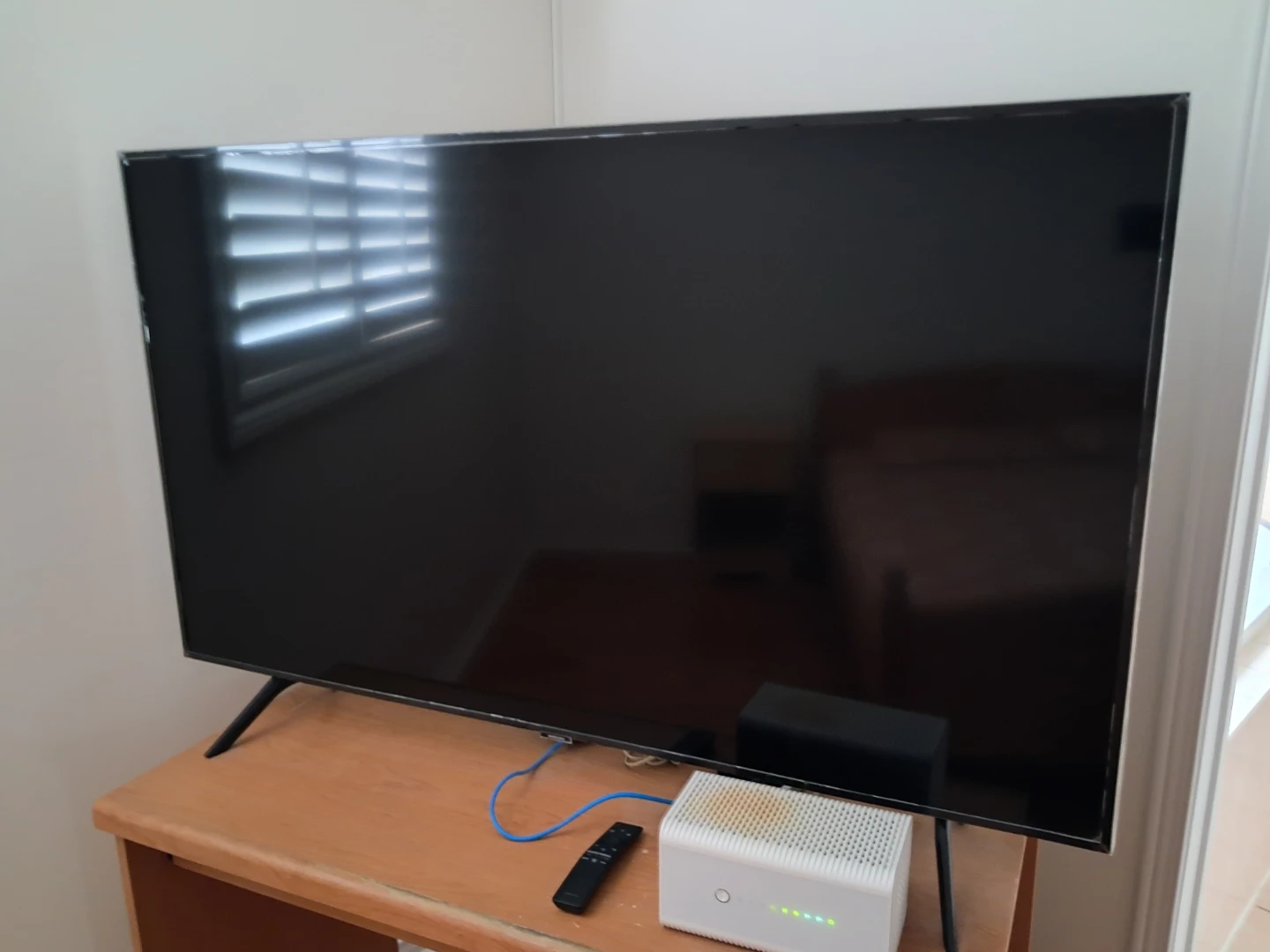 Samsung 55" Smart TV - photo 2