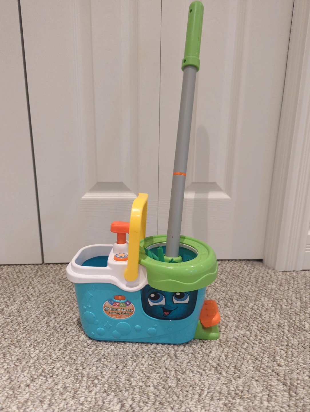 LeapFrog Clean Sweep Learning Caddy