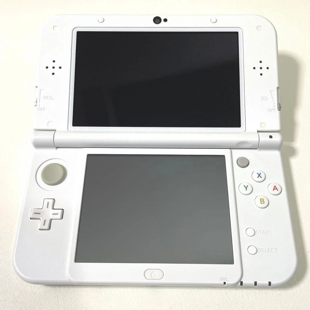 Nintendo 3DS XL White - photo 2